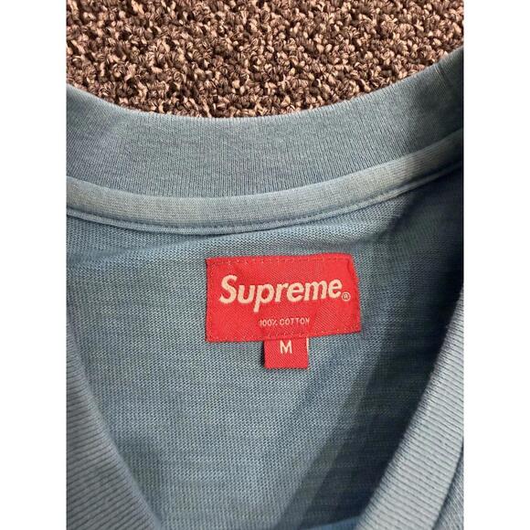 Supreme Small Box Logo Pocket Tee - Picture 5 of 7